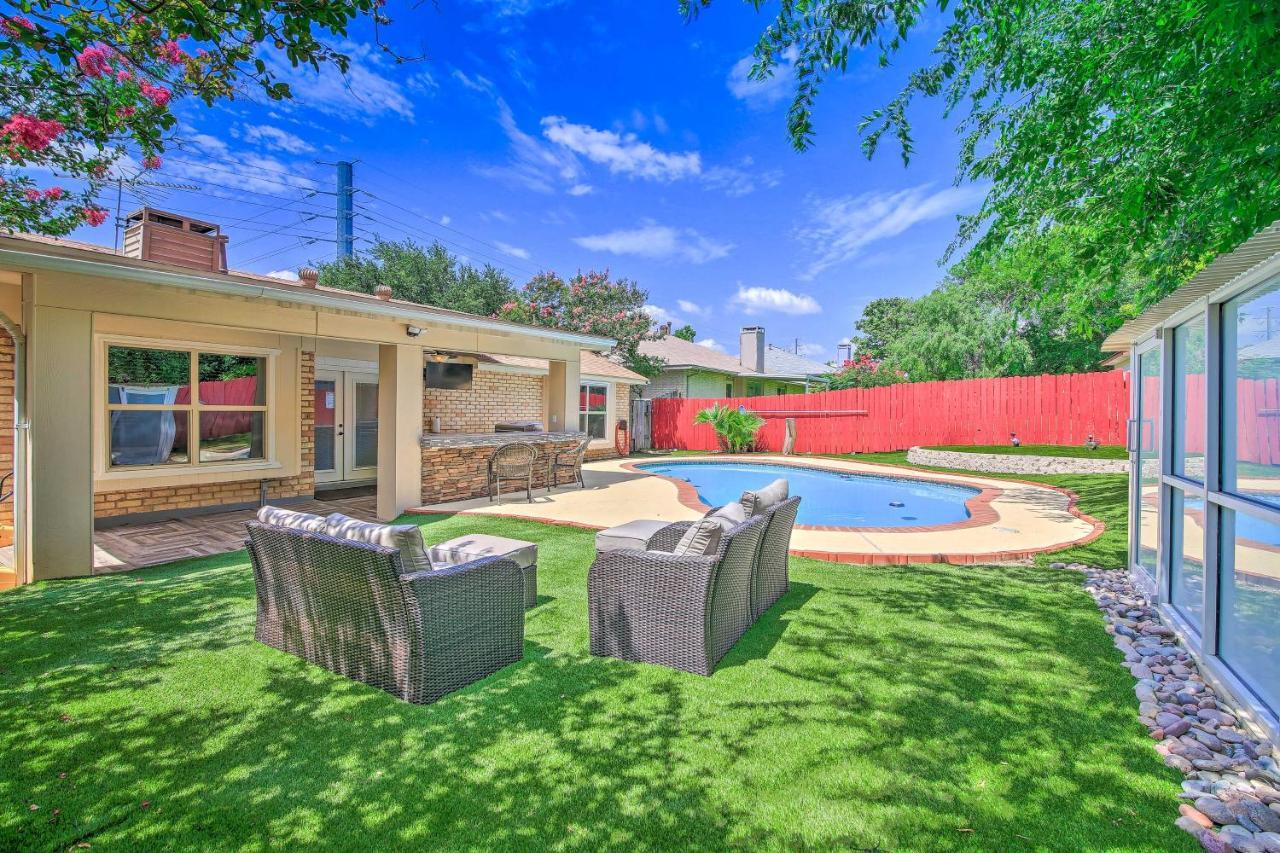 San Antonio Oasis With Hot Tub, Pool And Outdoor Bar! Villa Kültér fotó